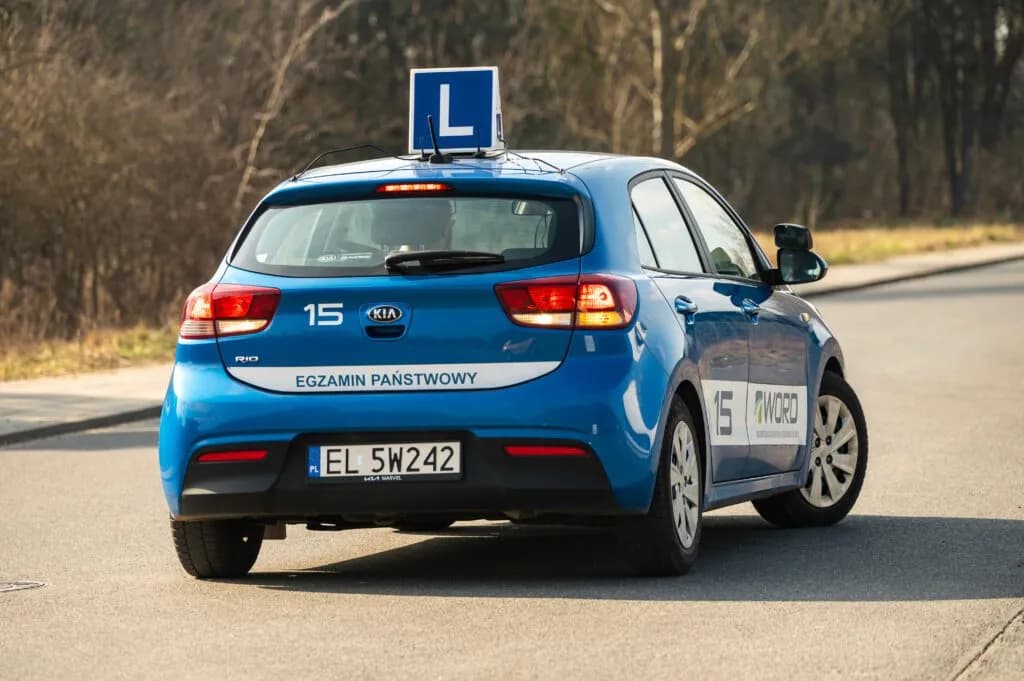 Jak zdać egzamin teoretyczny na prawo jazdy i uniknąć najczęstszych błędów