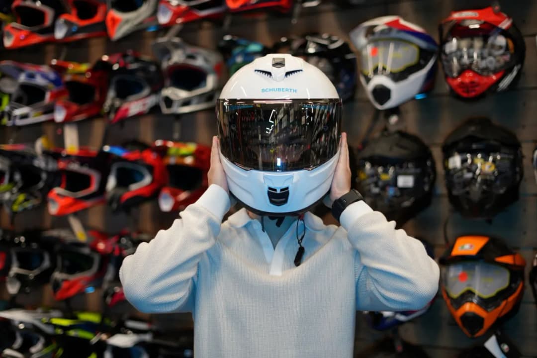 Jak wyciszyć kask motocyklowy i cieszyć się komfortową jazdą